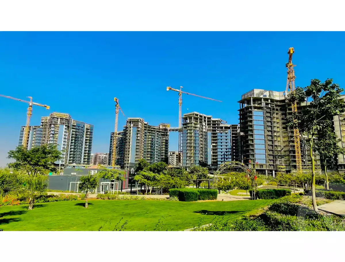 https://aqarmap.com.eg/ar/listing/6633973-for-sale-cairo-el-sheikh-zayed-city-compounds-zyd-wr-llttwyr-z-tower