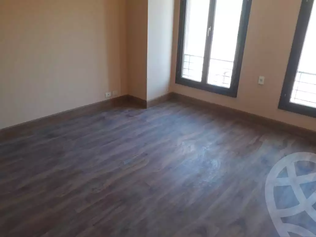 https://aqarmap.com.eg/en/listing/6635949-for-sale-cairo-el-sheikh-zayed-city-compounds-casa