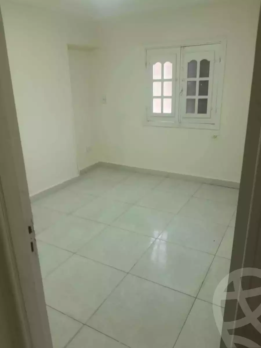 https://aqarmap.com.eg/ar/listing/6636342-for-sale-cairo-ain-shams-ain-shams-el-sharkia-el-eshrein-stt