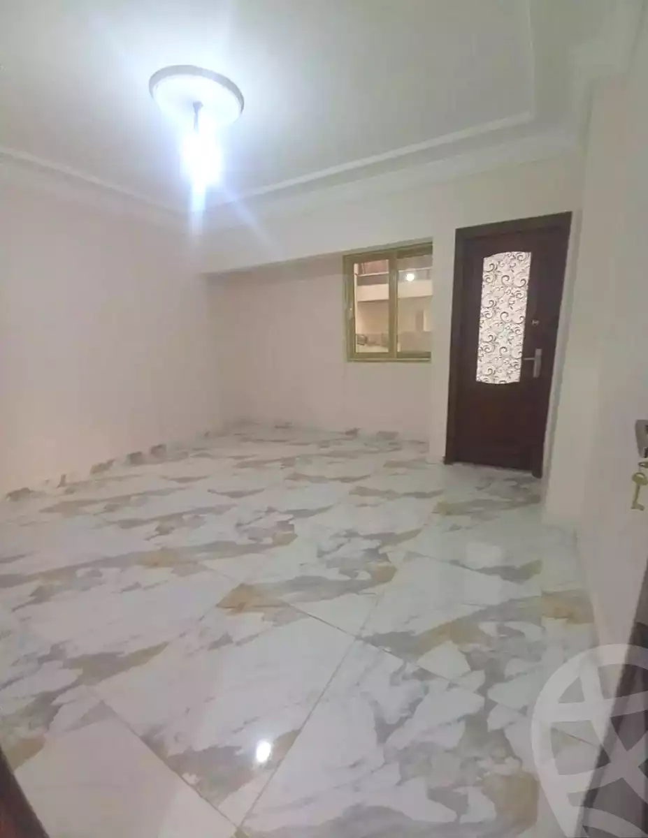 https://aqarmap.com.eg/ar/listing/6636954-for-sale-alexandria-el-asafra-salman-el-farsi-st