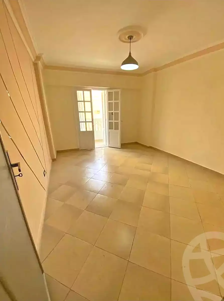 https://aqarmap.com.eg/en/listing/6637864-for-sale-alexandria-l-jmy-el-hanouvel