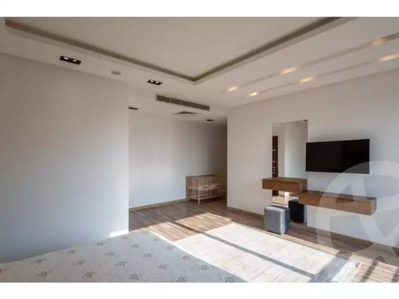https://aqarmap.com.eg/ar/listing/6638191-for-rent-cairo-new-cairo-compounds-swan-lake-the-phoenix-hassan-allam
