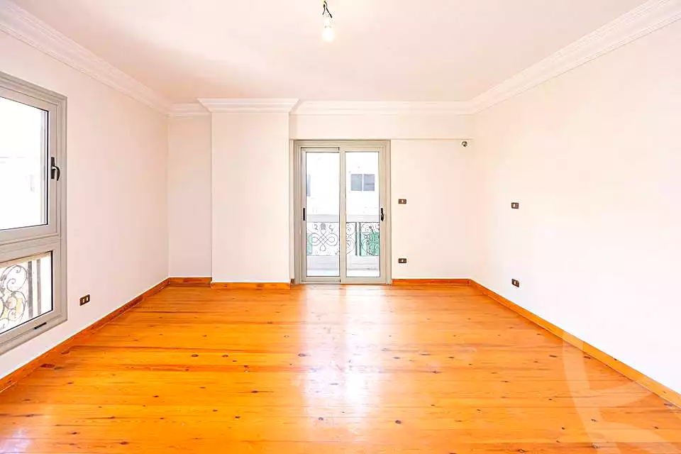 https://aqarmap.com.eg/en/listing/6638482-for-sale-alexandria-ganaklis