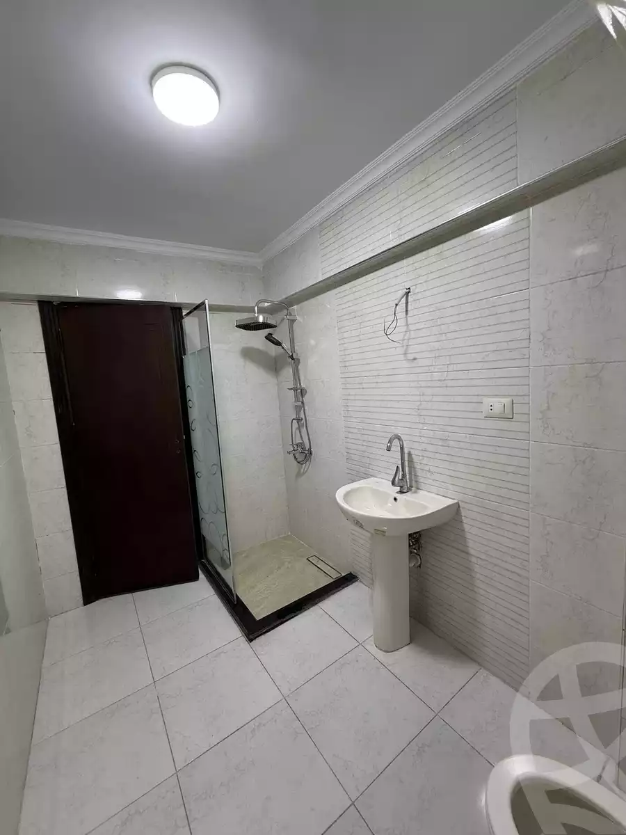 https://aqarmap.com.eg/ar/listing/6638592-for-sale-alexandria-el-asafra-l-sfr-bhry