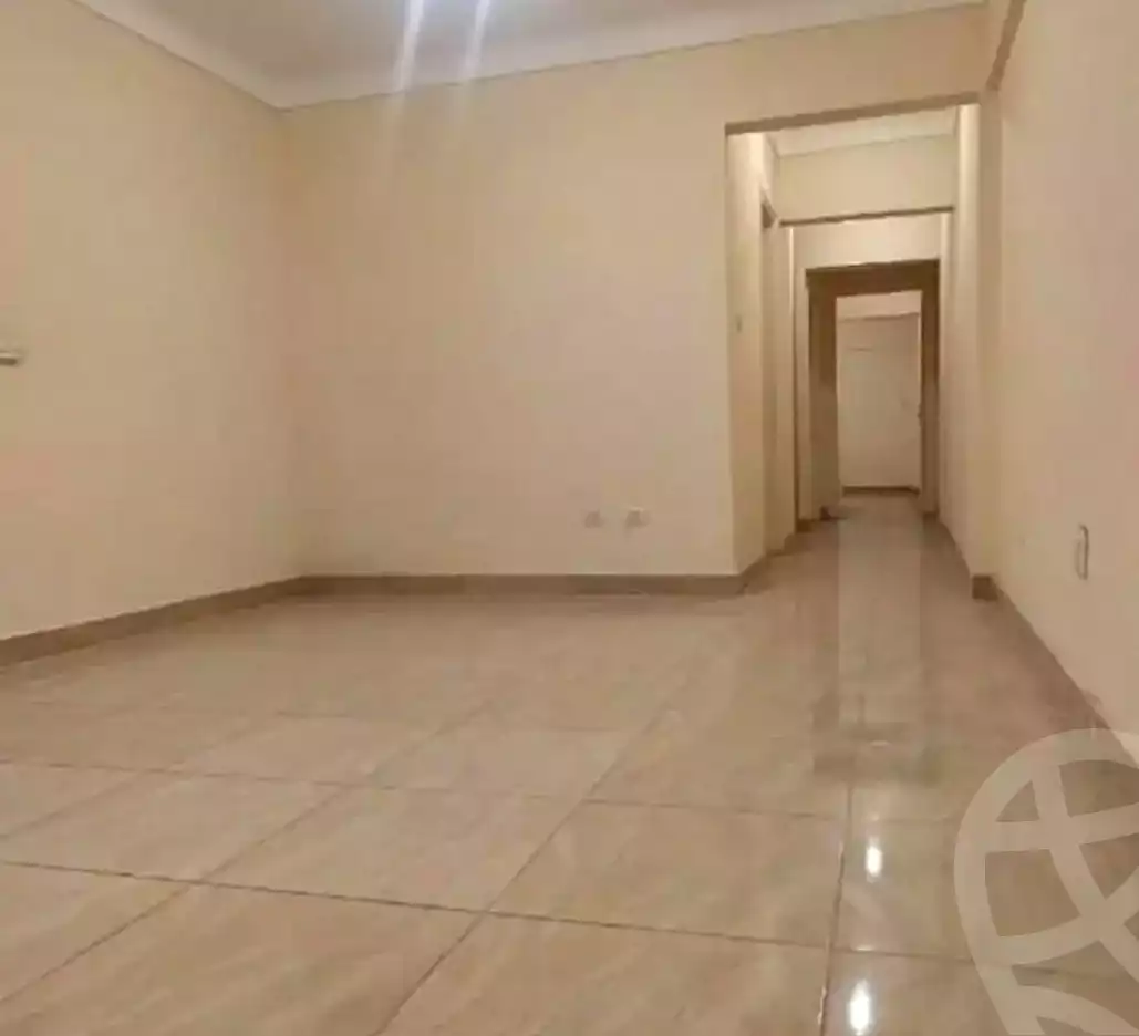 https://aqarmap.com.eg/ar/listing/6638774-for-sale-alexandria-ganaklis-shr-bw-qyr-tryq-lhry