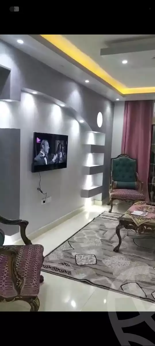 https://aqarmap.com.eg/ar/listing/6639174-for-rent-cairo-ain-shams-jsr-lswys