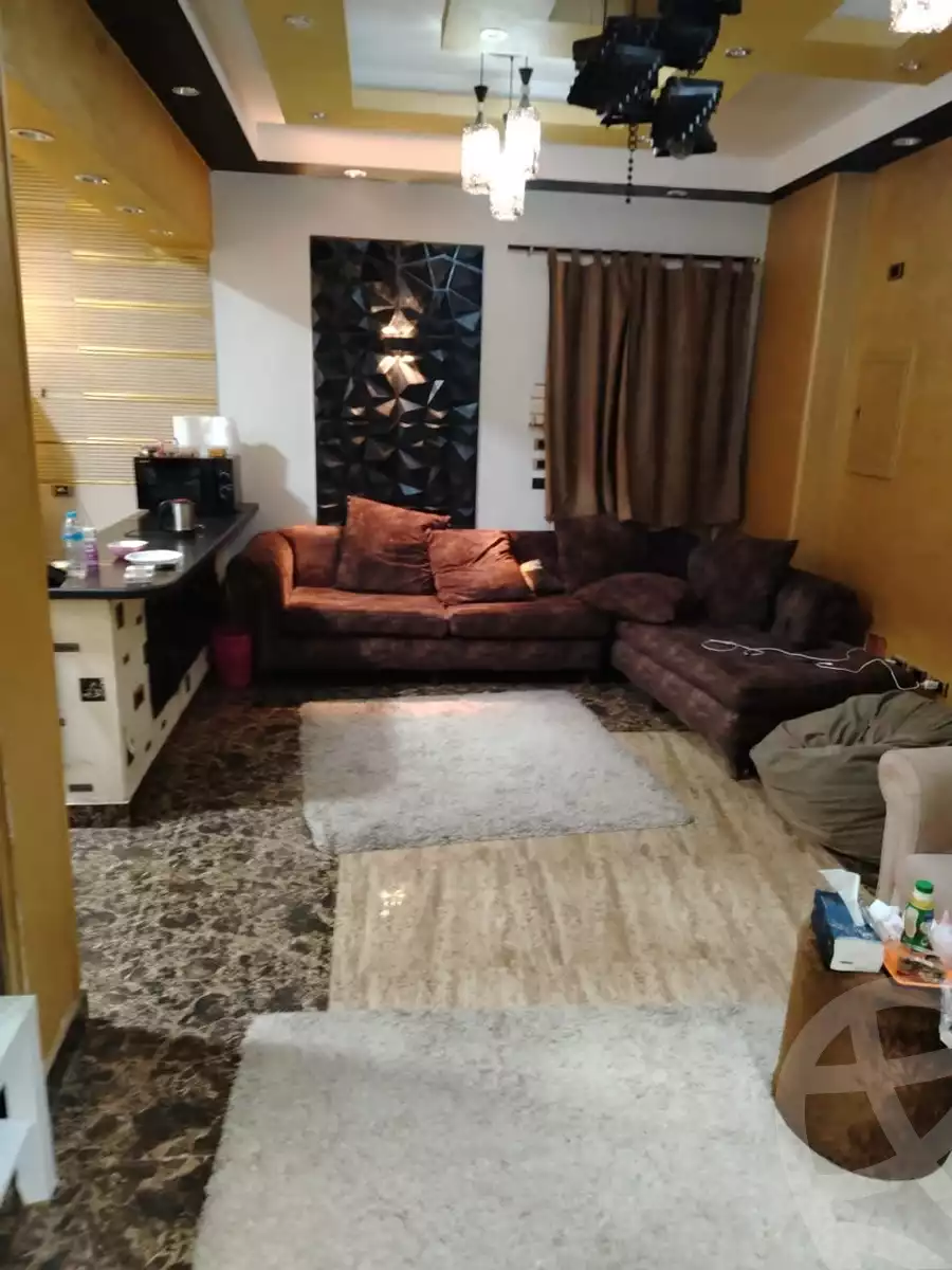https://aqarmap.com.eg/ar/listing/6639340-for-sale-cairo-el-sheikh-zayed-city-mntq-fr-y-bmdyn-lshykh-zyd