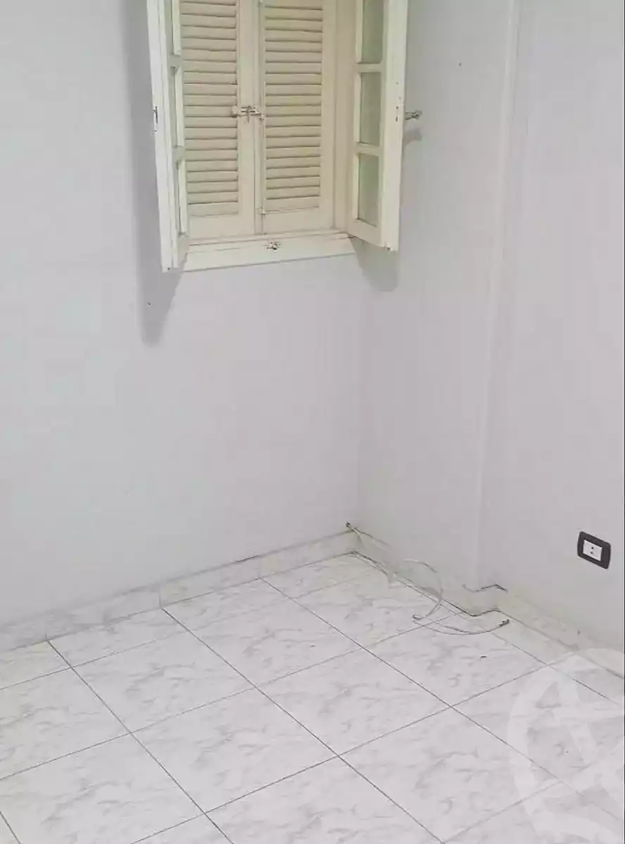 https://aqarmap.com.eg/ar/listing/6639338-for-sale-alexandria-sydy-bshr-sydy-bshr-bhry-shr-mhmd-njyb