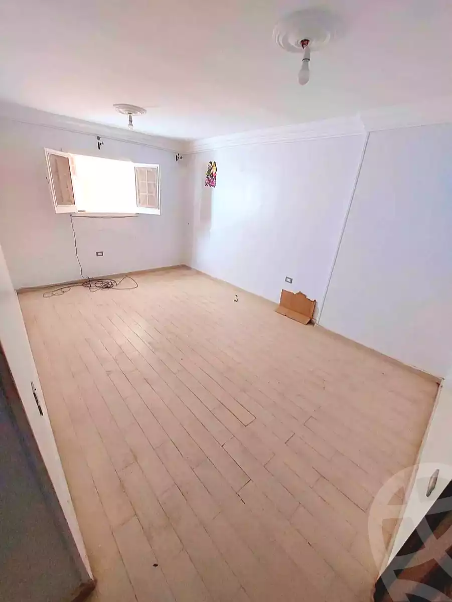 https://aqarmap.com.eg/ar/listing/6639733-for-sale-alexandria-sydy-bshr-sydy-bshr-bhry-ali-hipa-st
