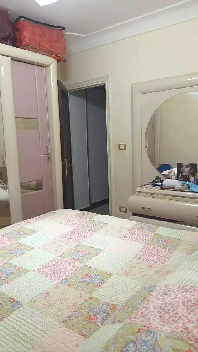 https://aqarmap.com.eg/en/listing/6640402-for-sale-alexandria-l-jmy-lbytsh-ibrahim-othman-st