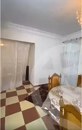 https://aqarmap.com.eg/ar/listing/6641025-for-sale-cairo-ain-shams-el-naam-mohammed-imam-st