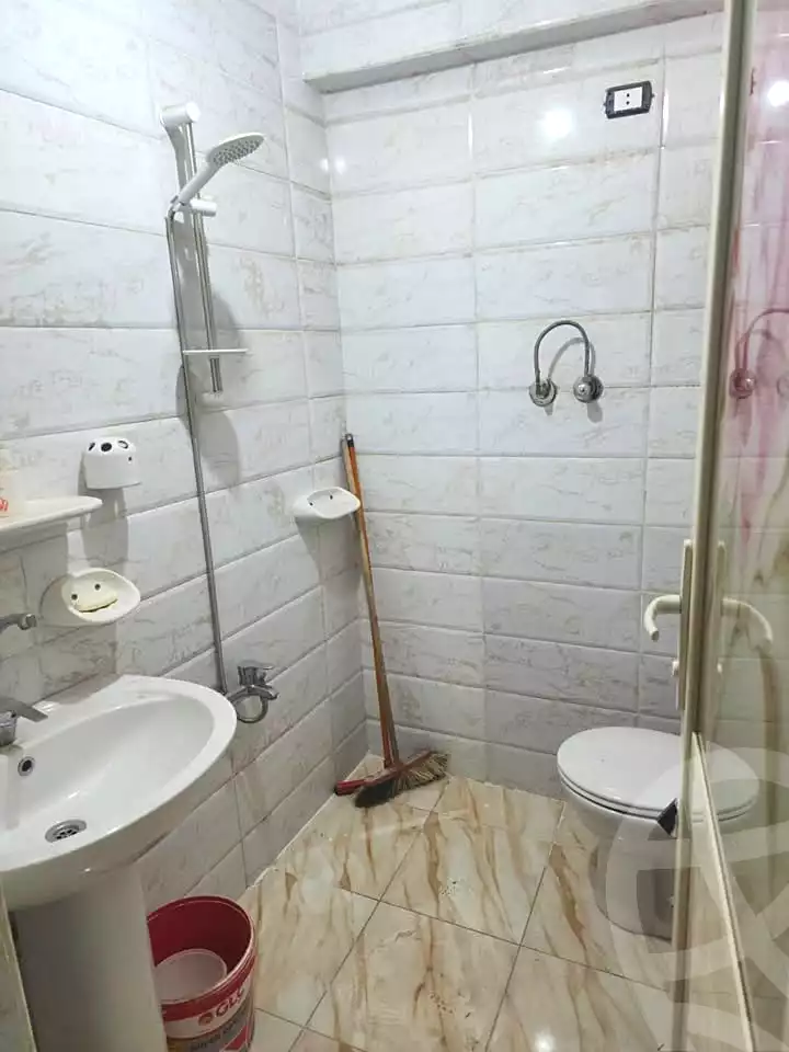 https://aqarmap.com.eg/ar/listing/6641760-for-sale-alexandria-sydy-bshr-sydy-bshr-bhry-khalil-hamada-st