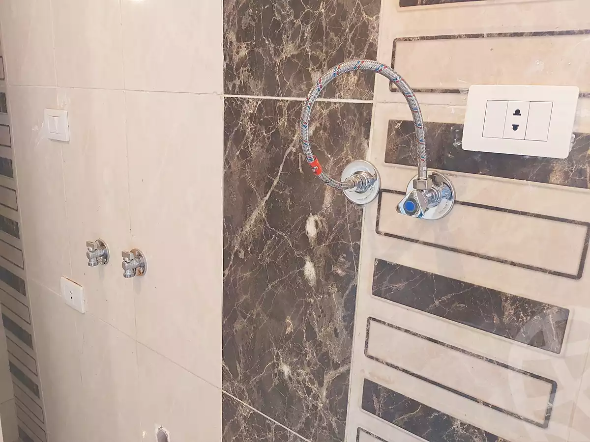 https://aqarmap.com.eg/en/listing/6642405-for-sale-gharbia-tanta-lstd-stadium-rd