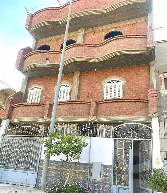 https://aqarmap.com.eg/en/listing/6642798-for-sale-sharqia-10th-of-ramadan-10th-of-ramadan-al-hay-al-asher