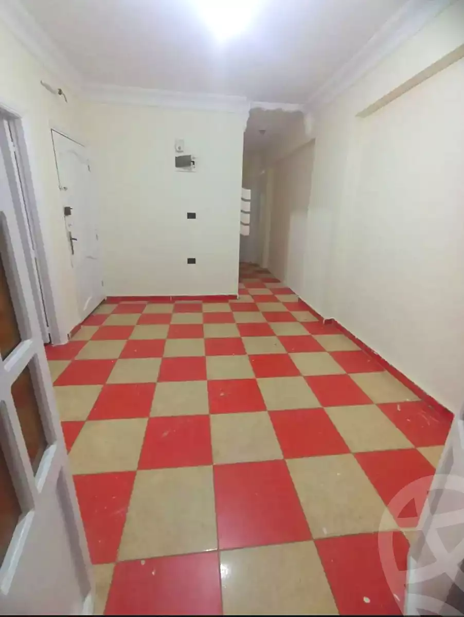 https://aqarmap.com.eg/ar/listing/6642977-for-sale-alexandria-el-asafra-shr-45