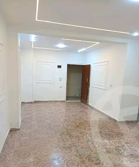 https://aqarmap.com.eg/ar/listing/6643067-for-sale-alexandria-l-jmy-lbytsh-ibrahim-othman-st