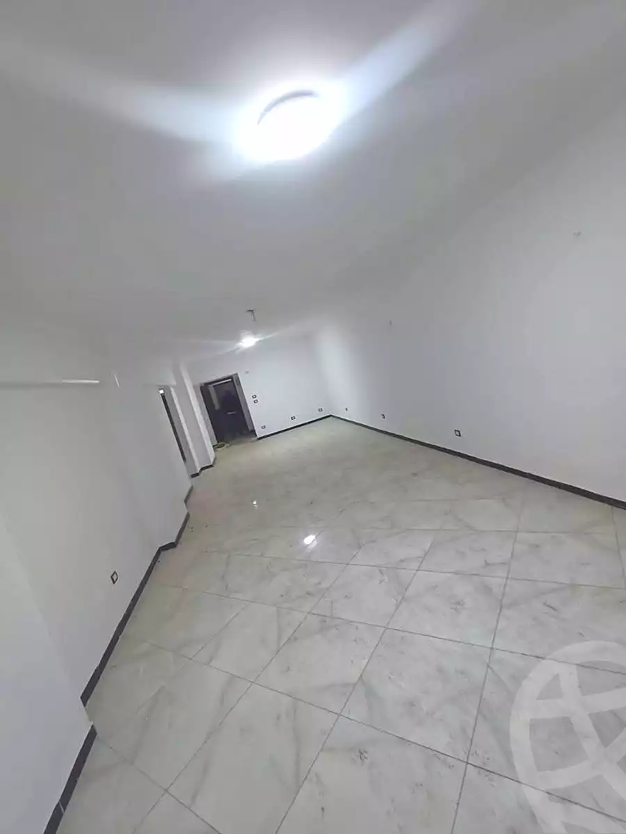 https://aqarmap.com.eg/ar/listing/6643308-for-rent-cairo-helwan-mohamed-sayed-ahmed-st