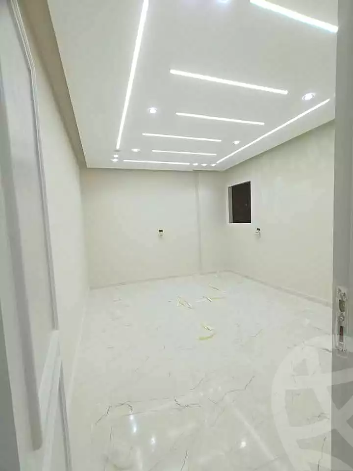 https://aqarmap.com.eg/ar/listing/6643369-for-sale-alexandria-l-jmy-lbytsh-shahr-al-assal-st