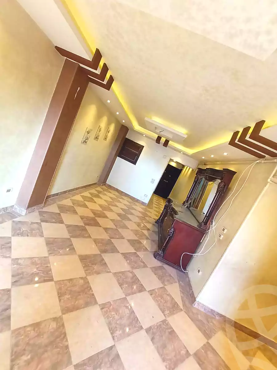 https://aqarmap.com.eg/en/listing/6643522-for-sale-cairo-helwan-helwan-el-sharkeya-borhan-st