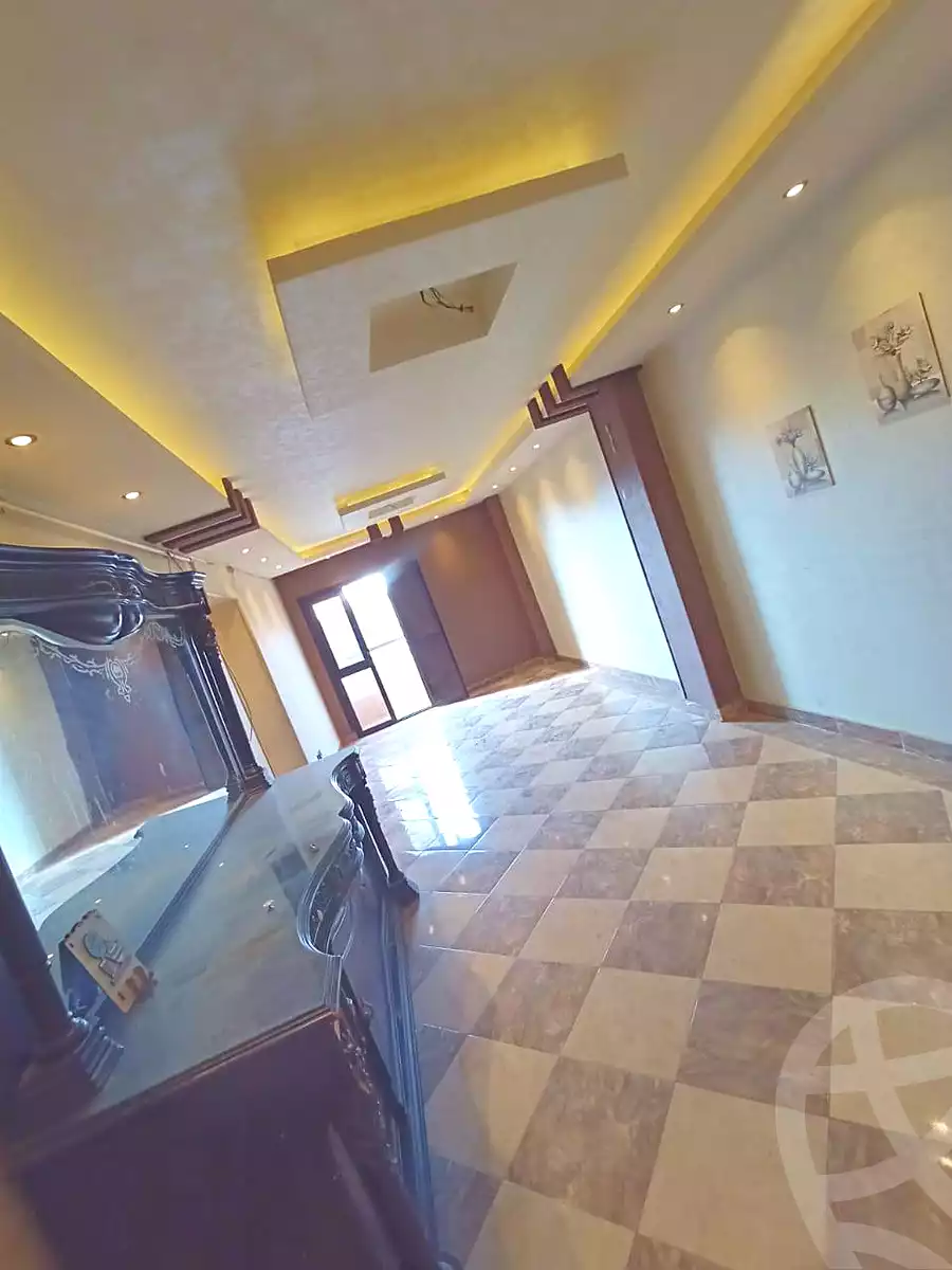 https://aqarmap.com.eg/en/listing/6643522-for-sale-cairo-helwan-helwan-el-sharkeya-borhan-st