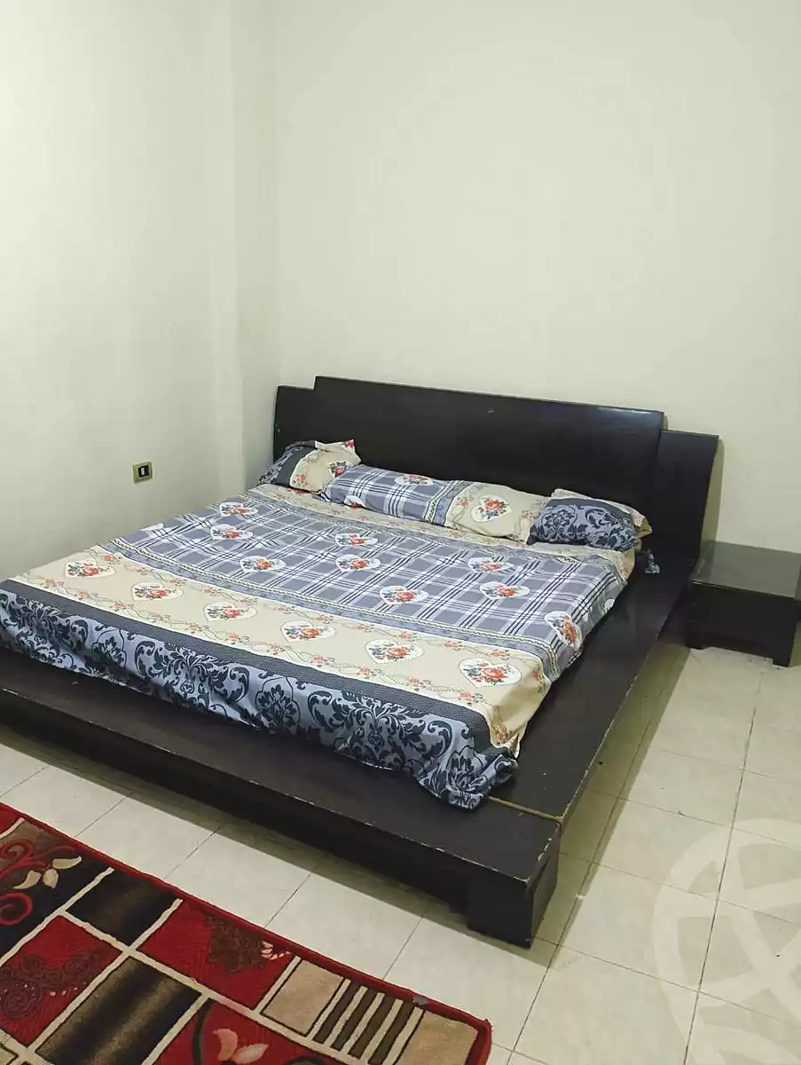 https://aqarmap.com.eg/ar/listing/6643624-for-rent-cairo-faisal-kafr-tohormos-queen-nazli-st
