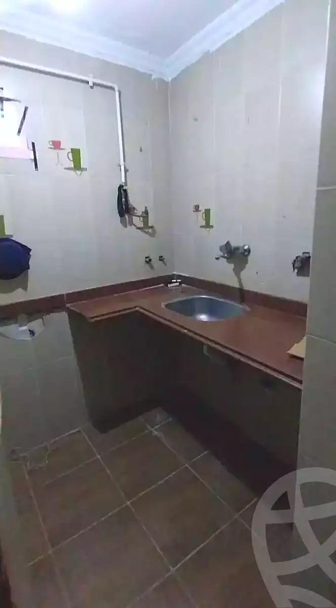https://aqarmap.com.eg/ar/listing/6644608-for-sale-alexandria-l-jmy-lbytsh-ibrahim-othman-st
