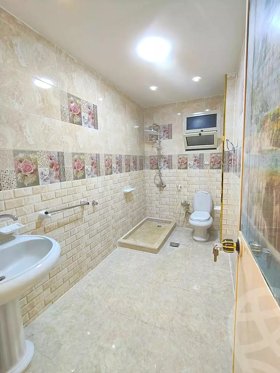 https://aqarmap.com.eg/en/listing/6644816-for-sale-alexandria-el-asafra-l-sfr-bhry