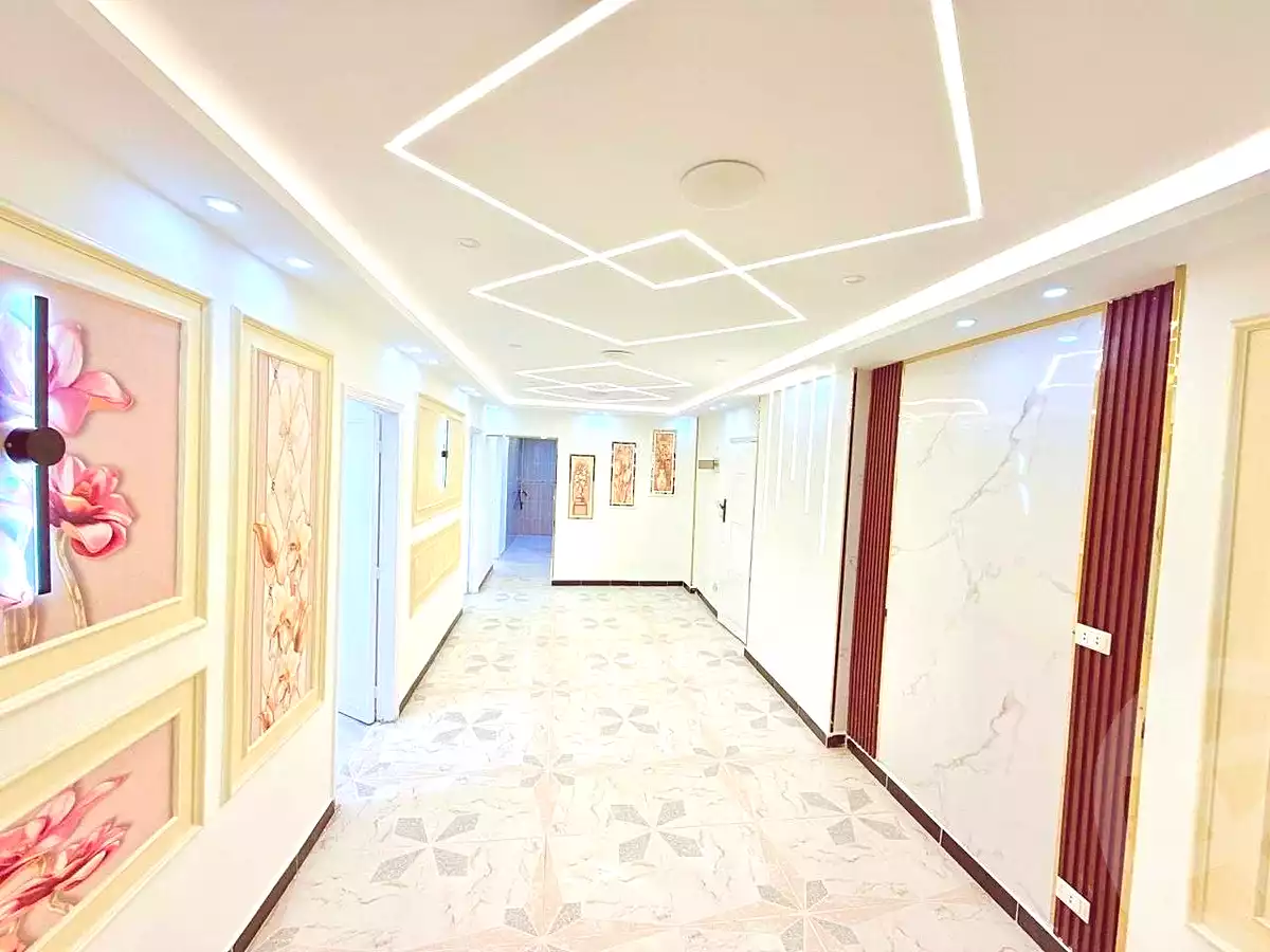 https://aqarmap.com.eg/ar/listing/6644985-for-sale-alexandria-miami-mahmoud-el-isawy-st
