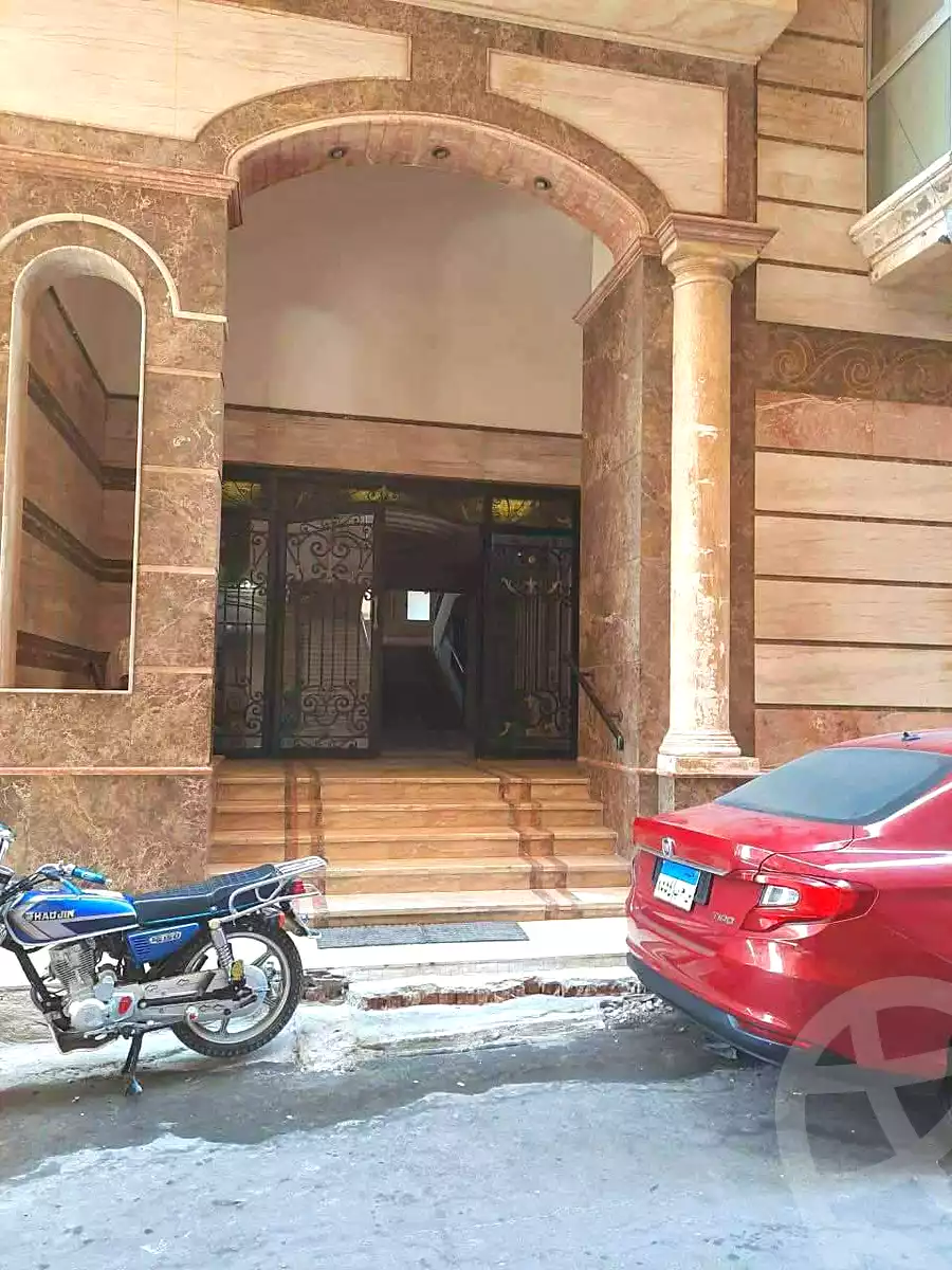 https://aqarmap.com.eg/en/listing/6645005-for-sale-alexandria-stanley