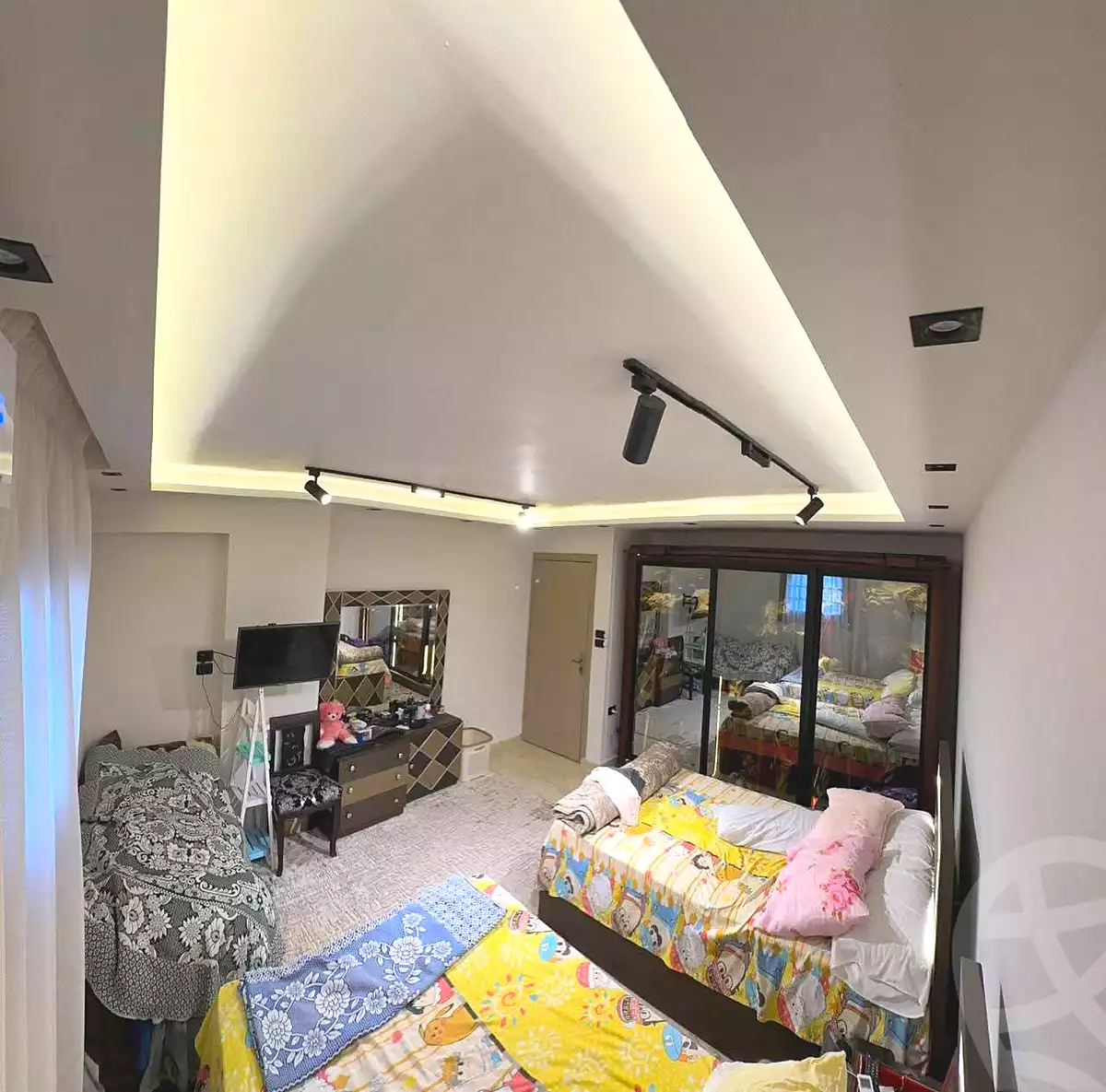https://aqarmap.com.eg/en/listing/6645189-for-sale-alexandria-el-mandara-alex-el-mandara-bahri-sidi-kamal-st