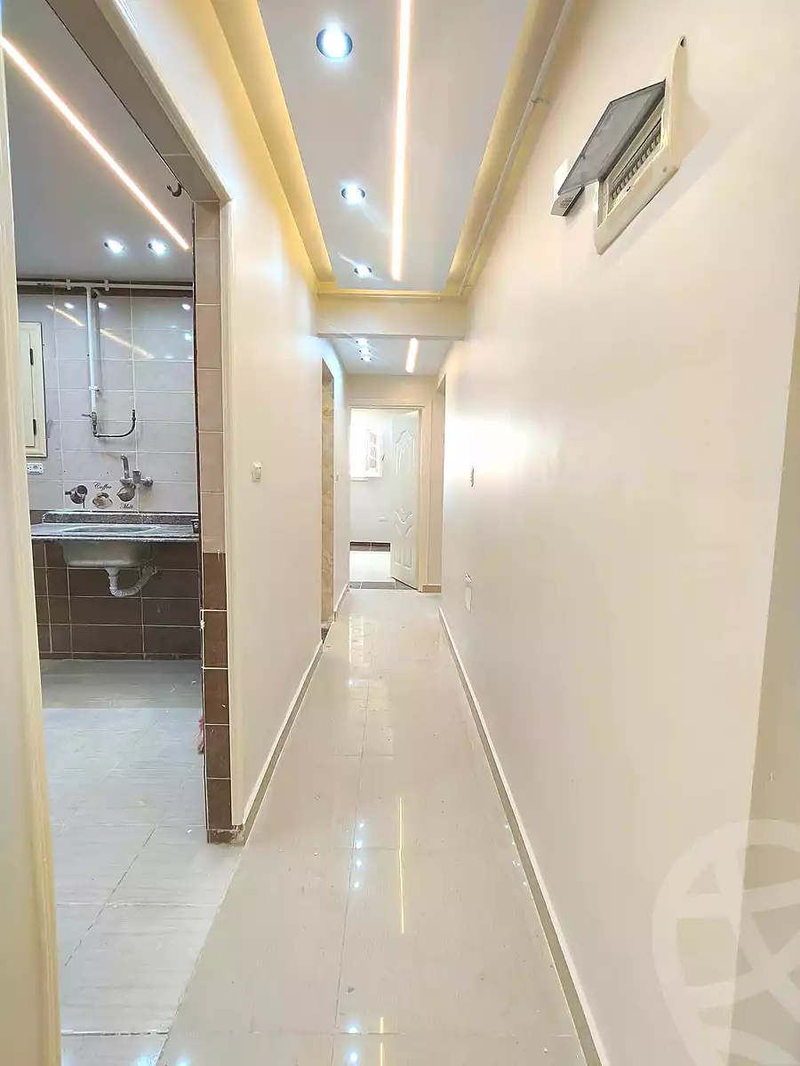https://aqarmap.com.eg/ar/listing/6645317-for-sale-alexandria-sydy-bshr-sydy-bshr-bhry-khalil-hamada-st