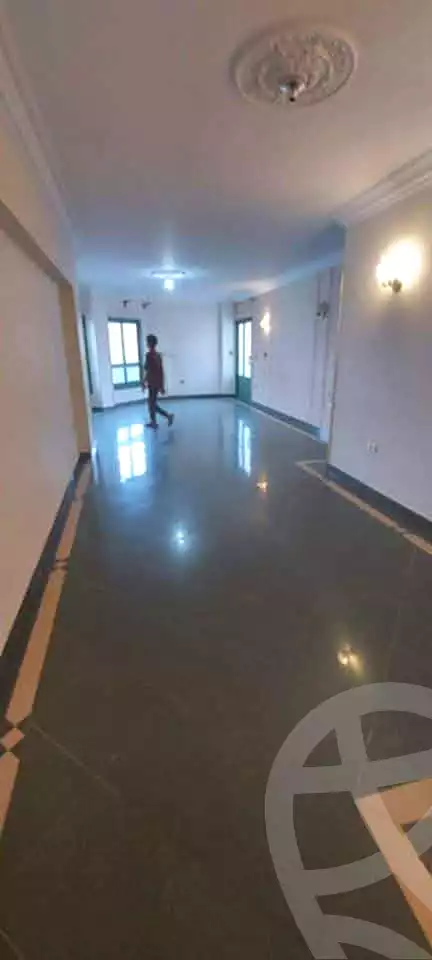https://aqarmap.com.eg/ar/listing/6645364-for-rent-cairo-mokattam-lhdb-l-ly