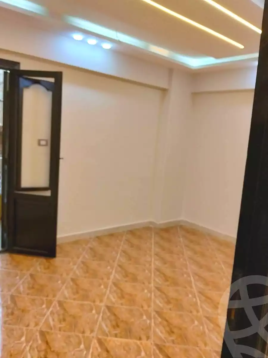 https://aqarmap.com.eg/en/listing/6645479-for-sale-alexandria-l-jmy-el-hanouvel