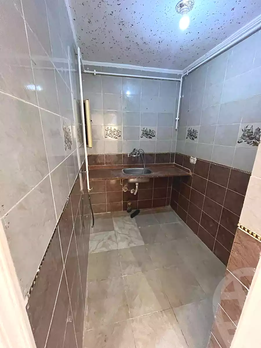 https://aqarmap.com.eg/ar/listing/6645663-for-rent-alexandria-bahray-el-anfoshy-sidi-kazman-st