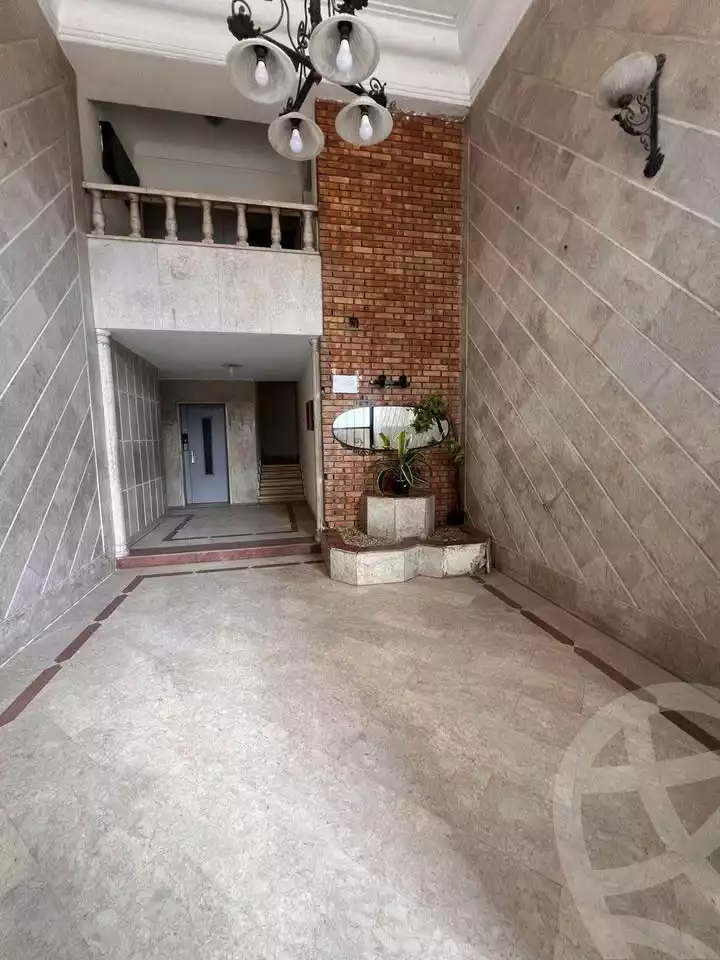 https://aqarmap.com.eg/ar/listing/6645857-for-rent-cairo-heliopolis-ard-el-golf-nabil-el-wakkad