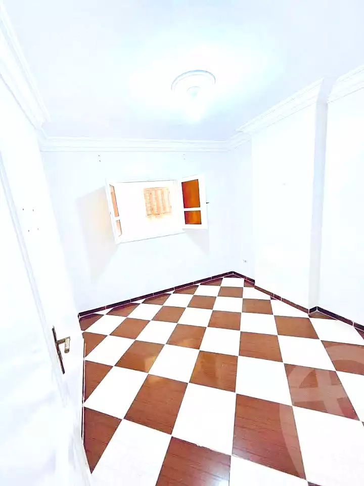 https://aqarmap.com.eg/en/listing/6645956-for-sale-alexandria-el-asafra