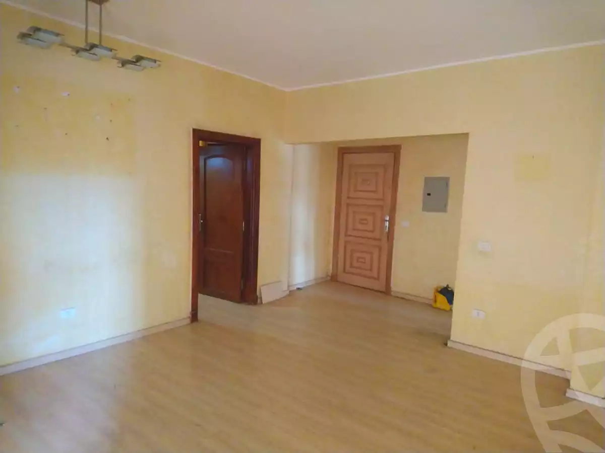 https://aqarmap.com.eg/ar/listing/2781348-for-sale-cairo-new-cairo-el-banafsg-el-banafsag-omarat-al-gabri-st