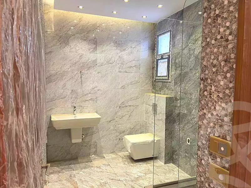 https://aqarmap.com.eg/ar/listing/6646686-for-rent-cairo-new-cairo-compounds-eastown-spectrum-eastown-compound