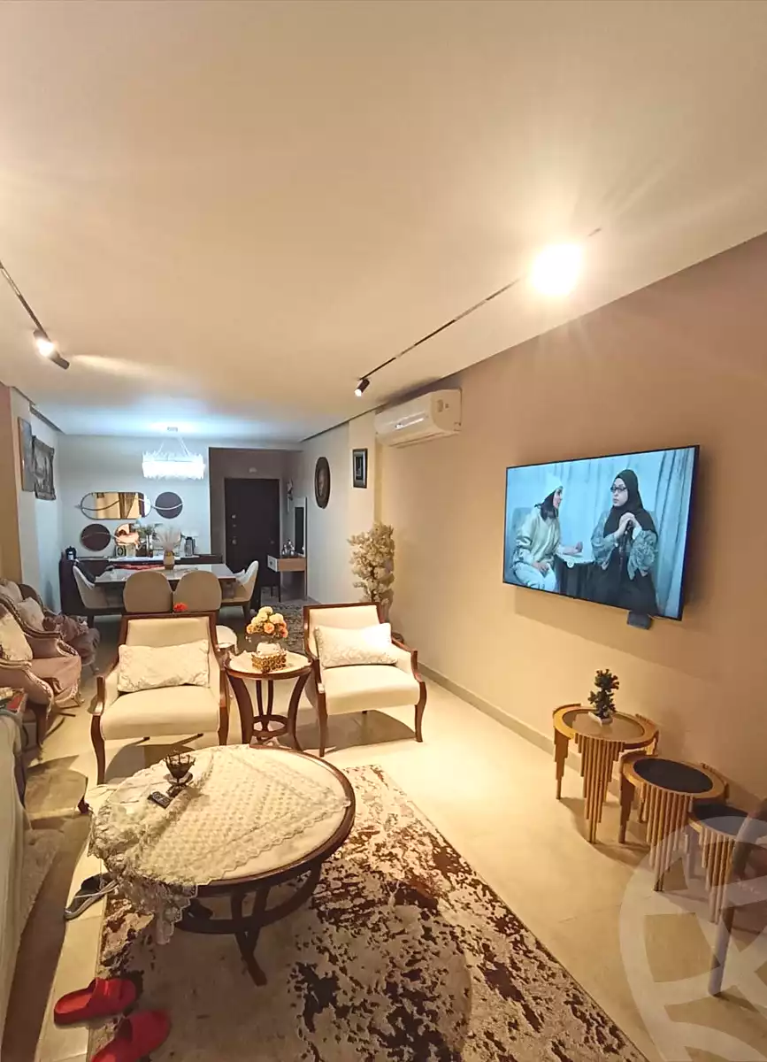 شقة بـ٤ غرف نوم في فيفث سكوير المراسم، صورة ٧ من ١٠