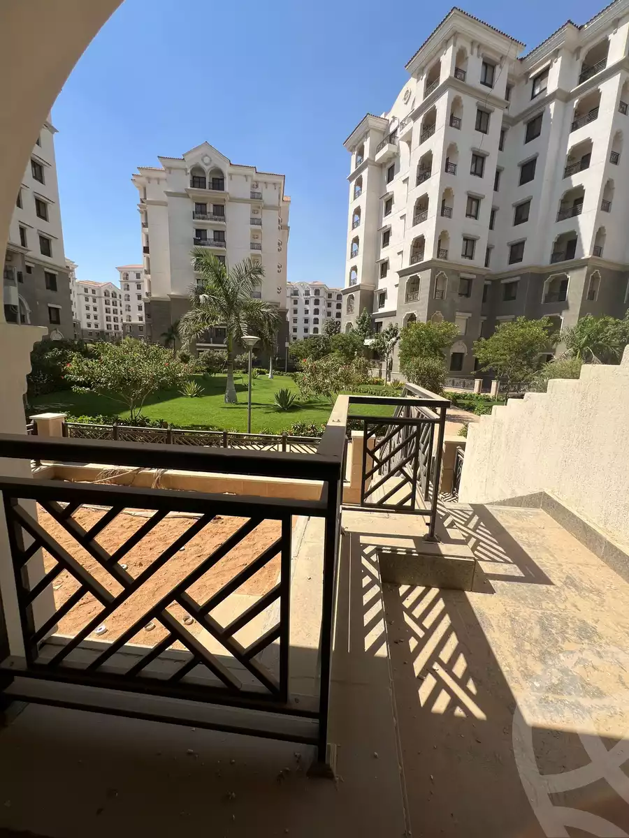https://aqarmap.com.eg/en/listing/6646780-for-sale-cairo-new-administrative-capital-r7-celia-mntq-l-mrt-1