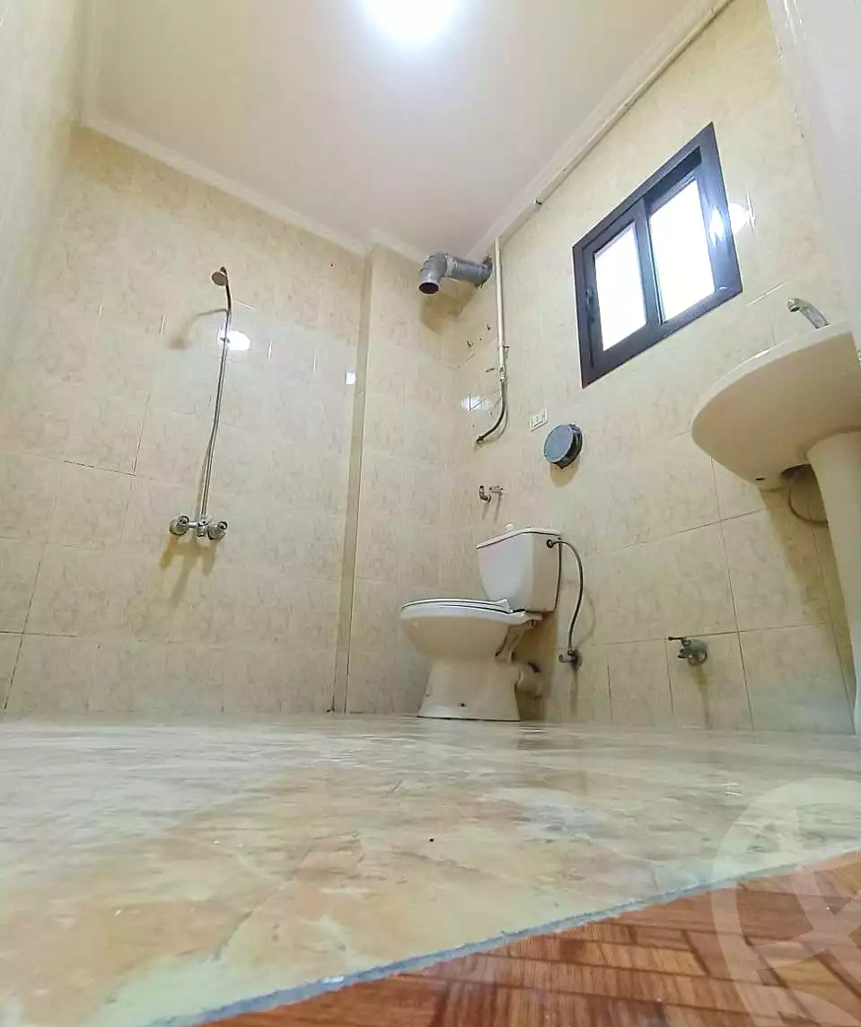 https://aqarmap.com.eg/en/listing/6646883-for-sale-cairo-helwan-helwan-el-sharkeya-ismael-kamel-st