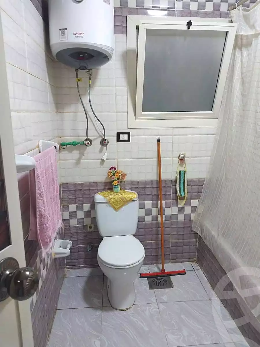 https://aqarmap.com.eg/ar/listing/6647175-for-sale-alexandria-sydy-bshr-sydy-bshr-bhry-mohamed-el-srafi-st.