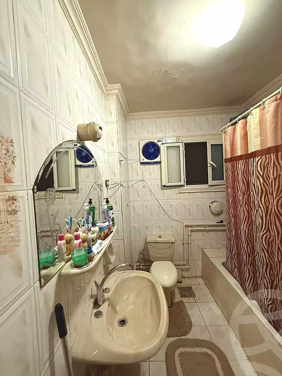 https://aqarmap.com.eg/en/listing/6647605-for-sale-alexandria-sydy-bshr-sydy-bshr-bhry-shr-mhmwd-l-yswy