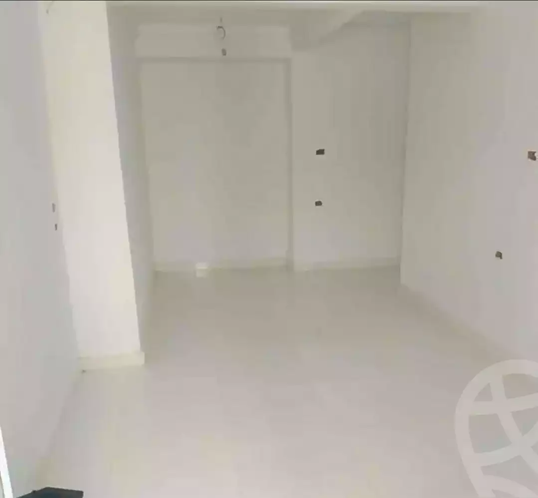https://aqarmap.com.eg/ar/listing/6647765-for-sale-alexandria-ganaklis