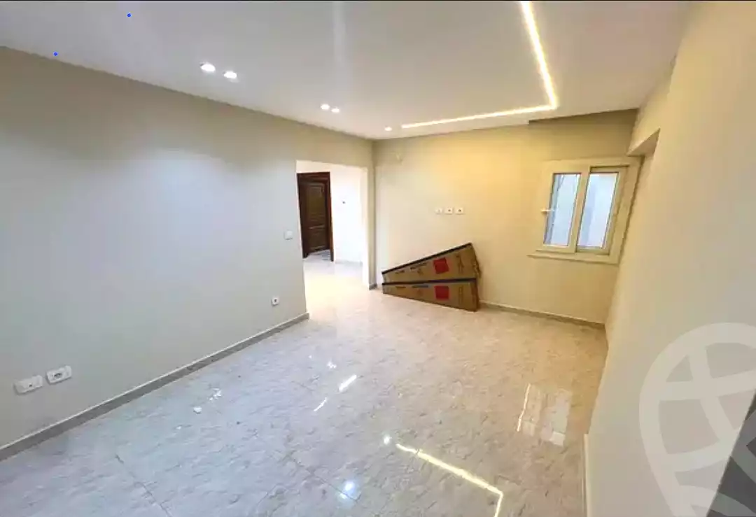 https://aqarmap.com.eg/ar/listing/6647886-for-rent-alexandria-smouha-compounds-in-smouha-grand-view-complex-alexandria-for-investment
