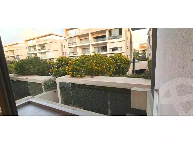 https://aqarmap.com.eg/ar/listing/6647887-for-rent-cairo-new-cairo-compounds-lake-view