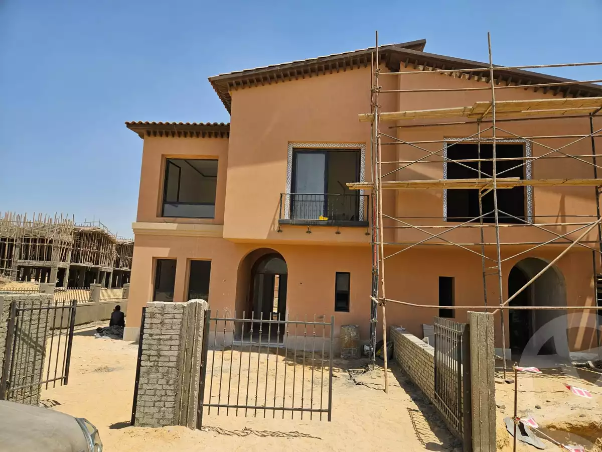 https://aqarmap.com.eg/en/listing/6648326-for-sale-cairo-el-sheikh-zayed-city-compounds-kmbwnd-fyldj-wyst-dr-llttwyr