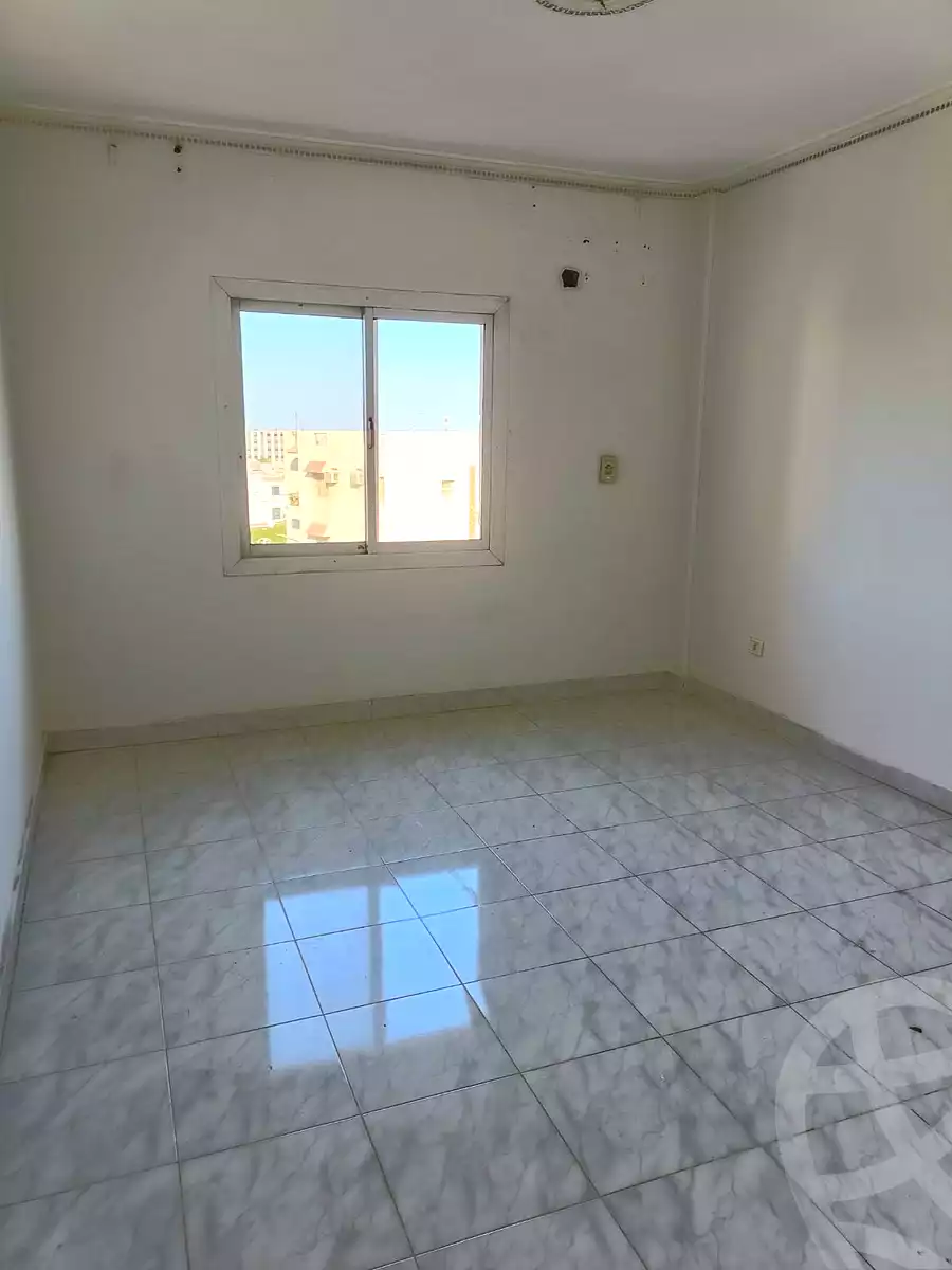 https://aqarmap.com.eg/ar/listing/6648559-for-sale-cairo-el-sheikh-zayed-city-compounds-hadayek-el-mohandiseen