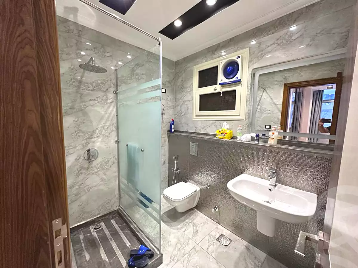 https://aqarmap.com.eg/ar/listing/6648599-for-sale-cairo-el-maadi-compounds-kmbwnd-wn-qtmyh-m-mr-lmrshdy