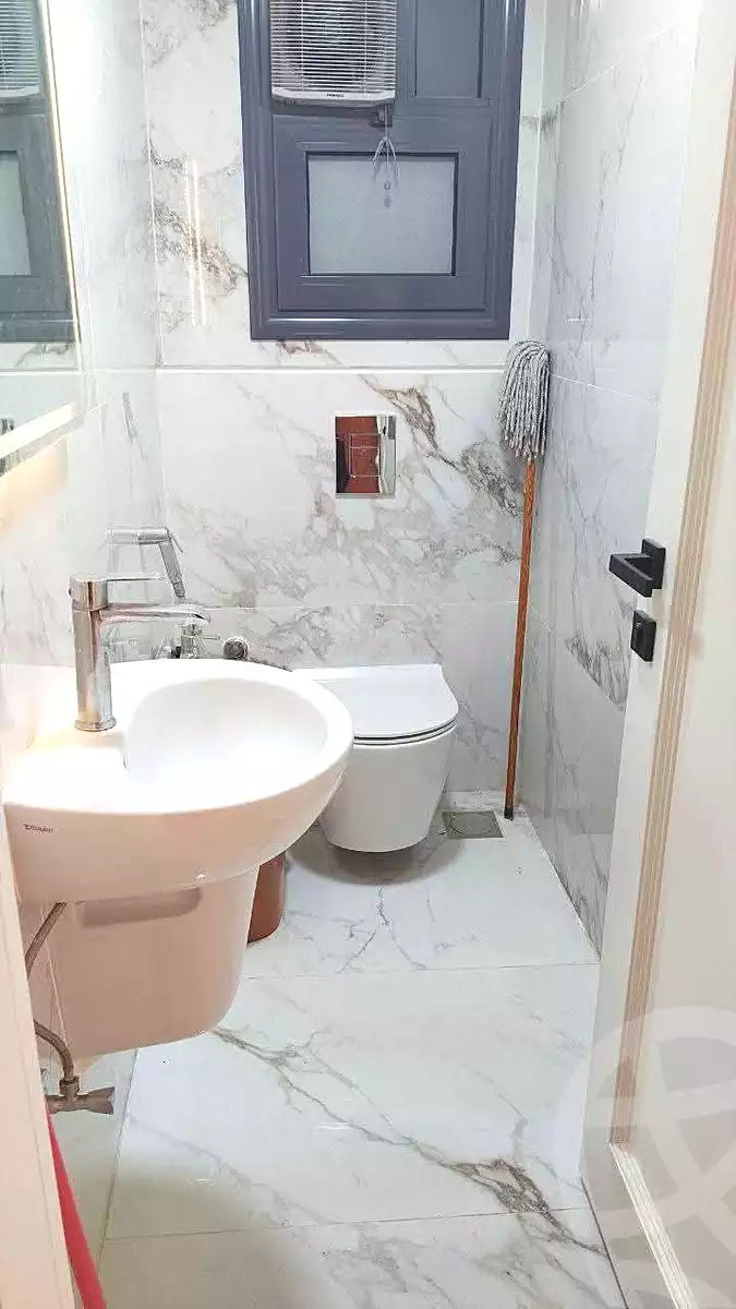 https://aqarmap.com.eg/en/listing/6649252-for-sale-cairo-faisal-el-maryotyah-town-valley-compound-sakan